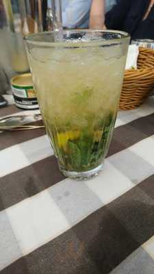 Mello Yello Bar & Restaurang