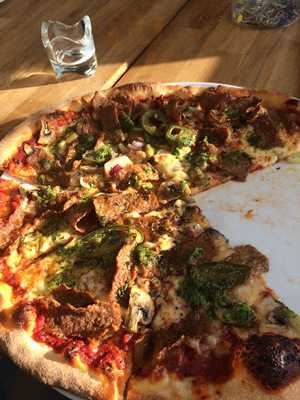 Noll 1 Restaurang & Pizzeria