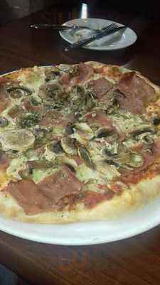 Slottsstadens Restaurang & Pizzeria