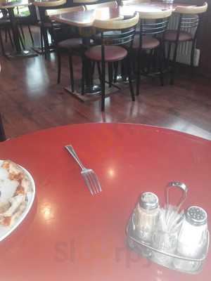 Cosmos Restaurang & Pizzeria