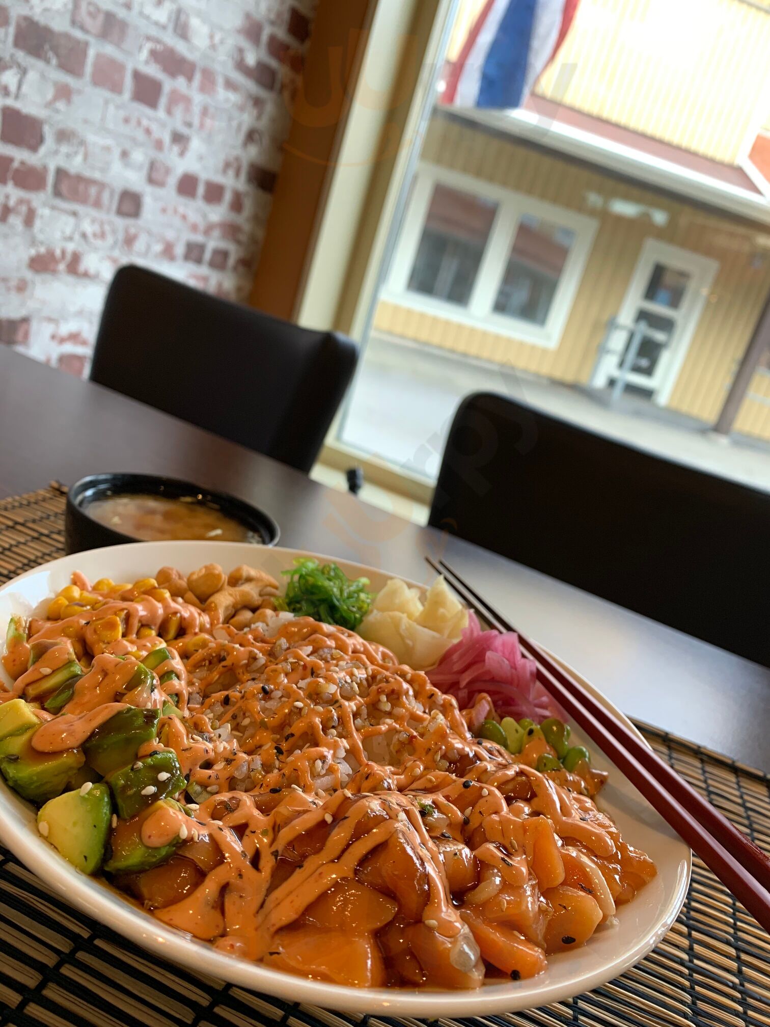 Tonkhao Thai & Sushi