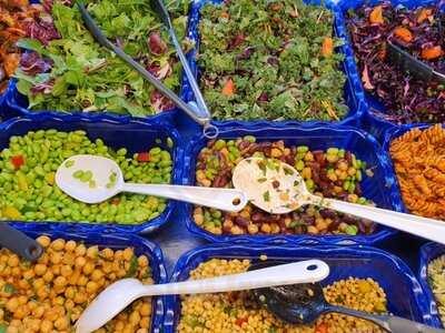 Salladsbaren Grönt & Gott I Briggen