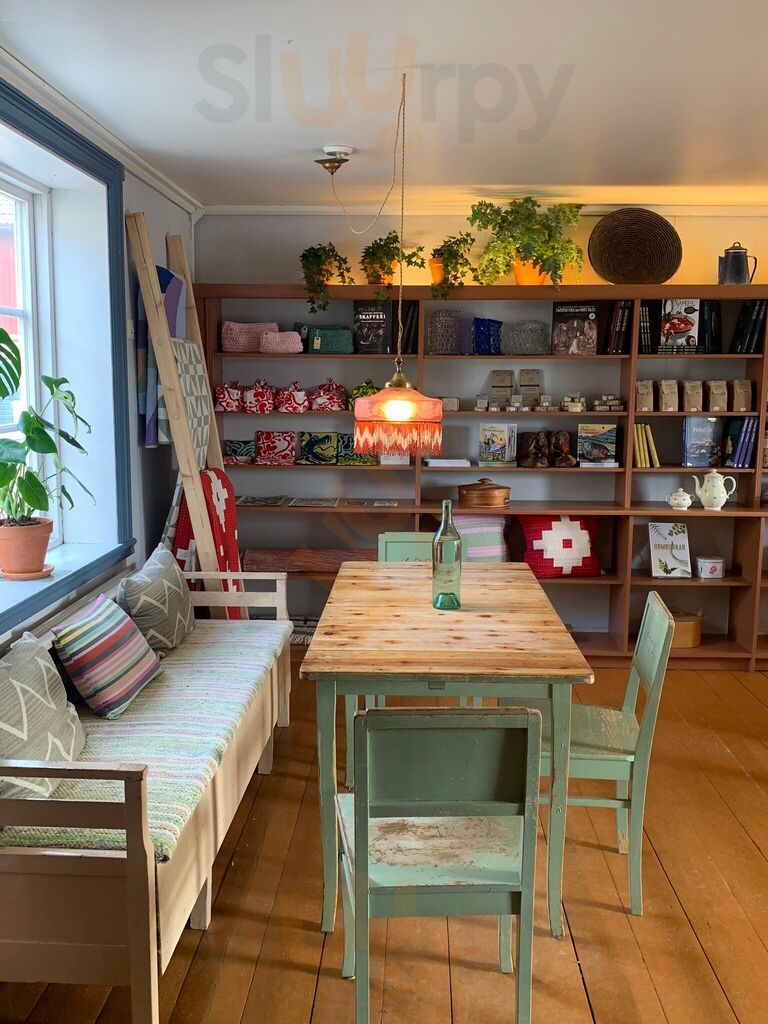 Caféet, Vilhelmina Café Och Vinbar
