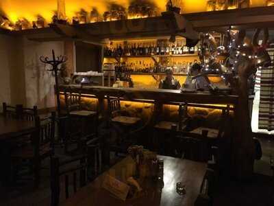 Ukrainian Yard Craft Beer & Smoker Grill