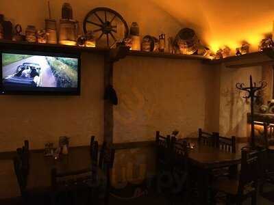 Ukrainian Yard Craft Beer & Smoker Grill