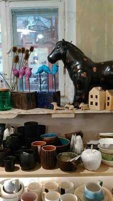 Something Interesting / Shos Tsikave