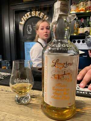 4friends Whiskey Pub