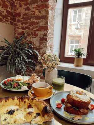 Atelier 19. Pizza & Lovely Food