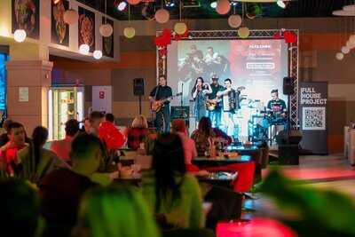 Interactive Cafe Papashon