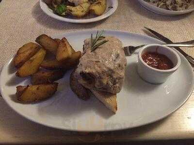 Bar B.q. Restaurant Bar Karaoke