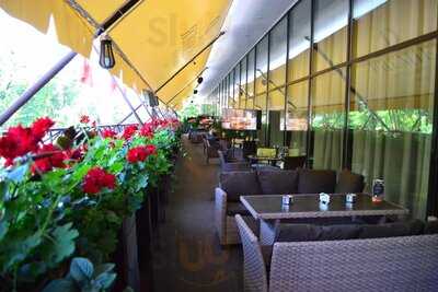 Restaurant Dnister Terrace