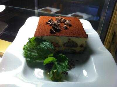 Cafe Tiramisu