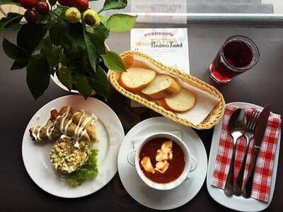 Steaker's | Grill Restaurant & Bar