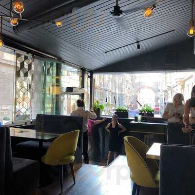 Mocco Boutique Restaurant