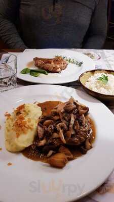 Faina Familia Verchny Val, 10