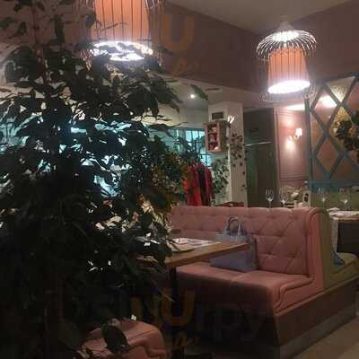 Faina Familia Verchny Val, 10