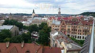 Rooftop Restaurant Partyfon