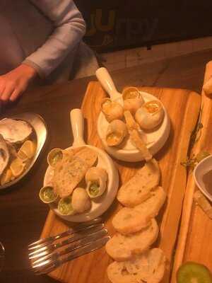 Prosciutteria Wine Food Bar