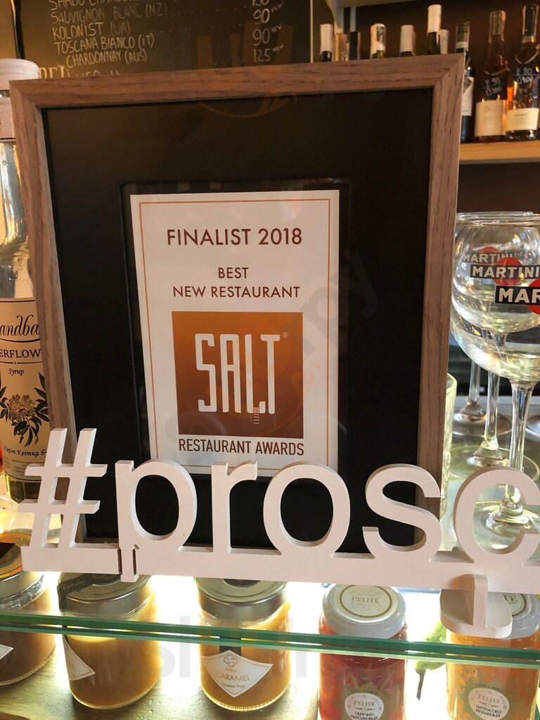 Prosciutteria Wine Food Bar