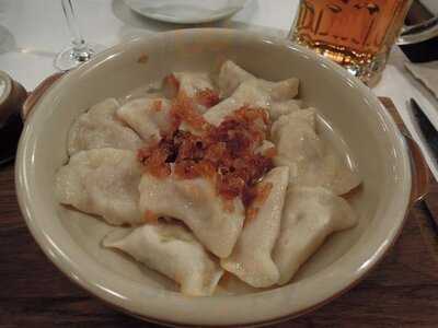 Traktir Na Basseynoy