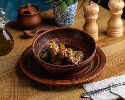 Lavender Restaurant. Bar. Cafe