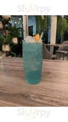 Monet Restaurant&wine Boutique