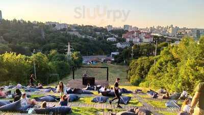 Ot Zakata Do Rassveta