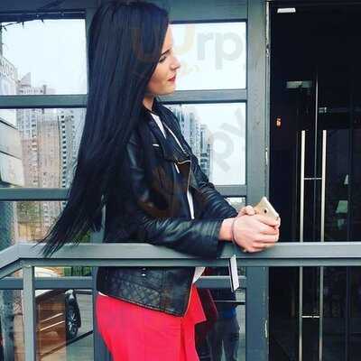 Cafe Khachapuri I Vino