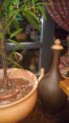 Cafe Khachapuri I Vino