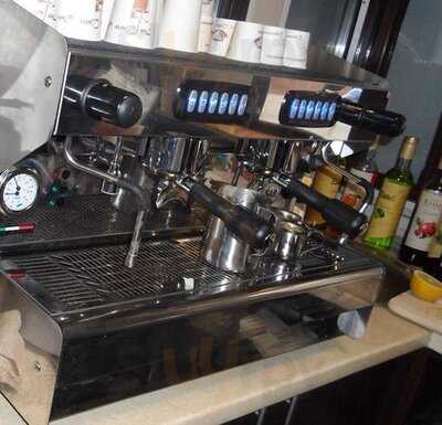 Amadeus Coffee Point