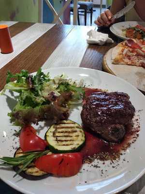 Pizza Celentano Ristorante