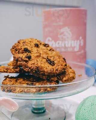 Granny`s Bakery