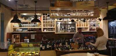 Vinsanto Wine Bar