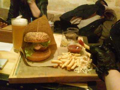 Photo 3