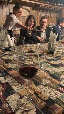 Bar Restaurant Wine And Health