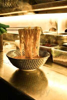 Tiki Ramen