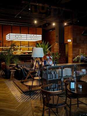 Emily Brooklyn Pizza