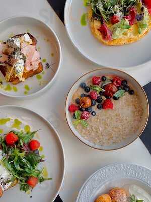 Mamma Modern Family Restaurant